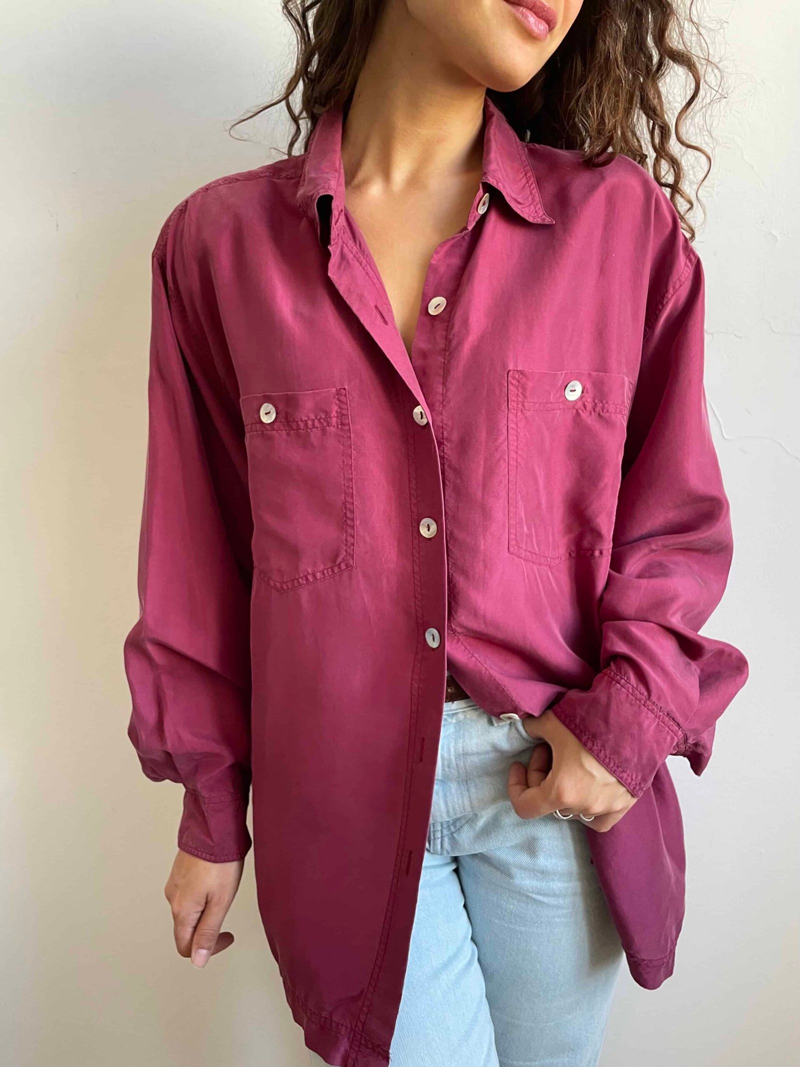 Camicia vintage in 100% pura seta vinaccia con vere madreperle